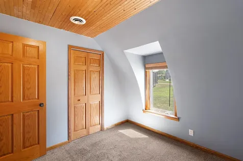 212 Central Avenue S Norwood Young America MN 55397