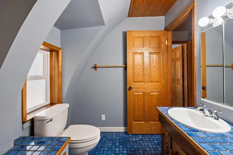 212 Central Avenue S Norwood Young America MN 55397