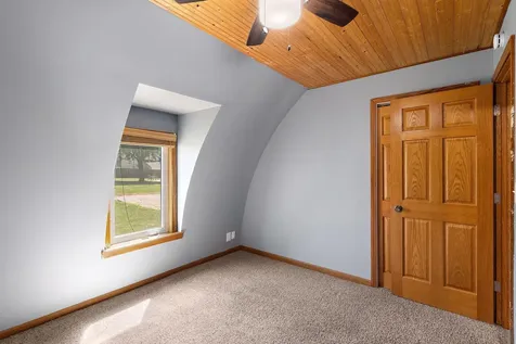 212 Central Avenue S Norwood Young America MN 55397