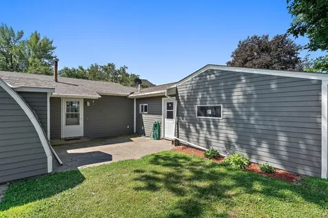 212 Central Avenue S Norwood Young America MN 55397