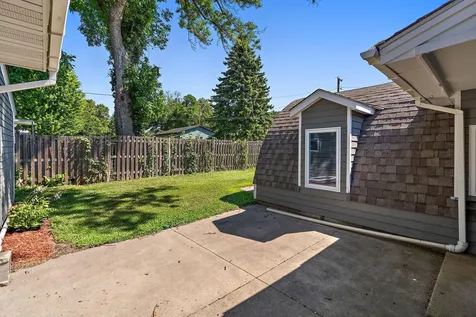 212 Central Avenue S Norwood Young America MN 55397