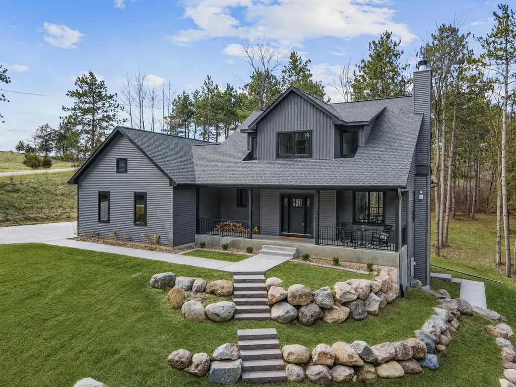 N8723 1207th Street Clifton Twp WI 54022