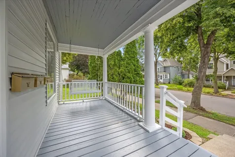 819 24th Avenue NE Minneapolis MN 55418
