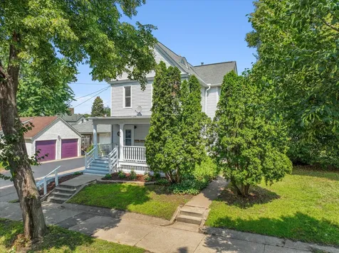 819 24th Avenue NE Minneapolis MN 55418