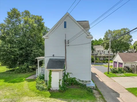 819 24th Avenue NE Minneapolis MN 55418
