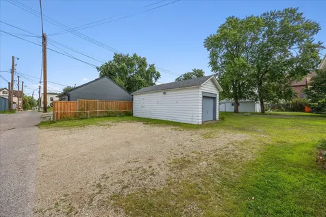 819 24th Avenue NE Minneapolis MN 55418