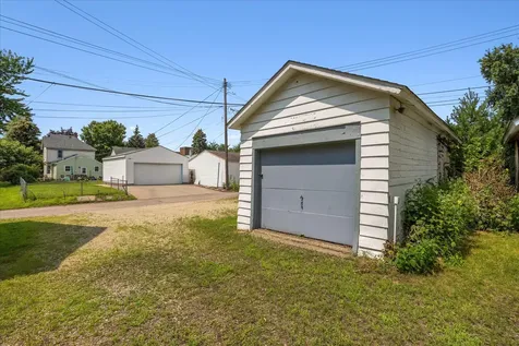 819 24th Avenue NE Minneapolis MN 55418