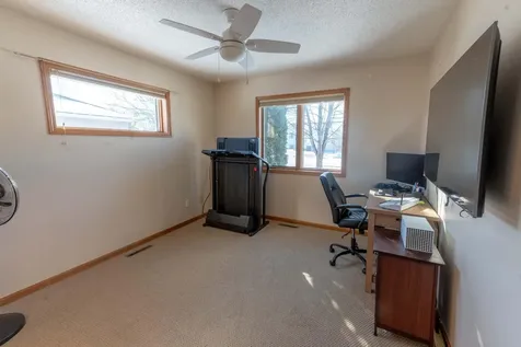1002 9th Avenue SE Barnesville MN 56514