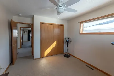 1002 9th Avenue SE Barnesville MN 56514