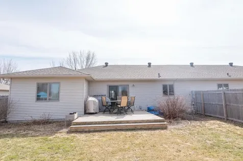 1002 9th Avenue SE Barnesville MN 56514