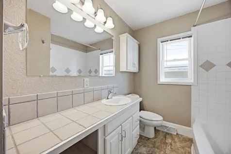2204 7th Street S Moorhead MN 56560