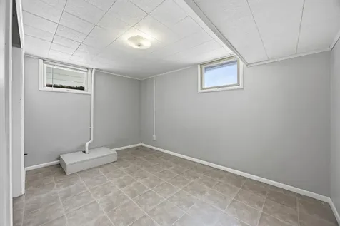 2204 7th Street S Moorhead MN 56560