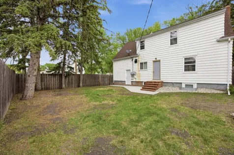1101 11th Street S Moorhead MN 56560
