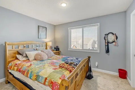 17821 Essex Lane Farmington MN 55044