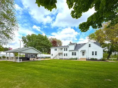 16002 State Highway 55 NW South Haven MN 55382