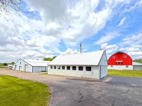 16002 State Highway 55 NW South Haven MN 55382