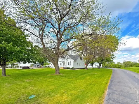 16002 State Highway 55 NW South Haven MN 55382