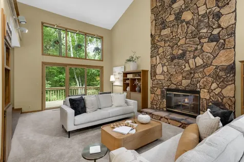 1368 32nd Avenue NW New Brighton MN 55112