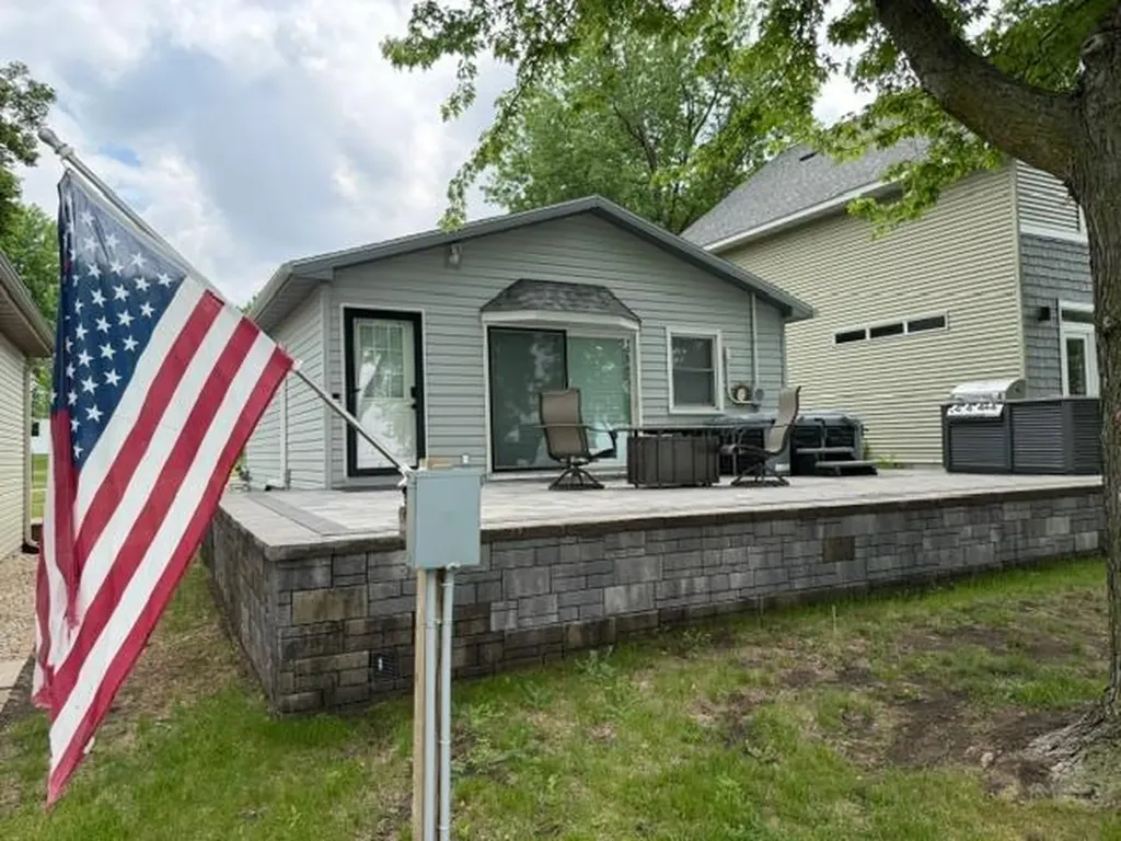 41349 Greenwood Trail Battle Lake MN 56515