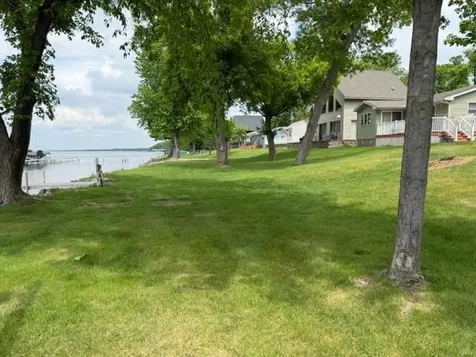 41349 Greenwood Trail Battle Lake MN 56515