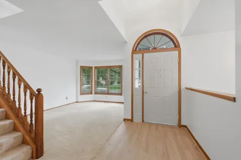 6621 Arlington Court Chanhassen MN 55317