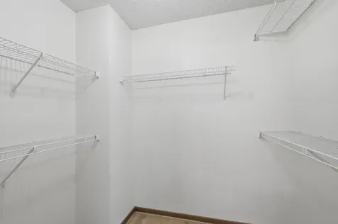 6621 Arlington Court Chanhassen MN 55317