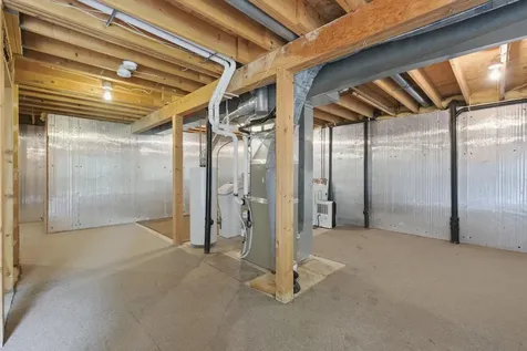 6621 Arlington Court Chanhassen MN 55317