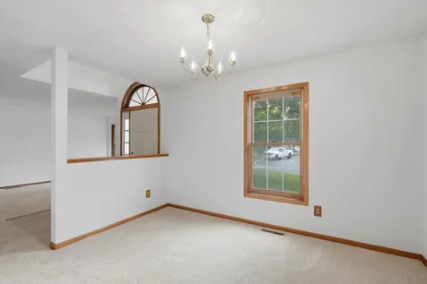 6621 Arlington Court Chanhassen MN 55317