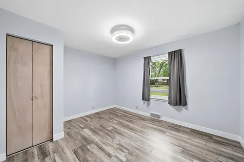 8724 1st Avenue S Bloomington MN 55420