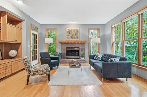 1009 Greenleaf Court Northfield MN 55057