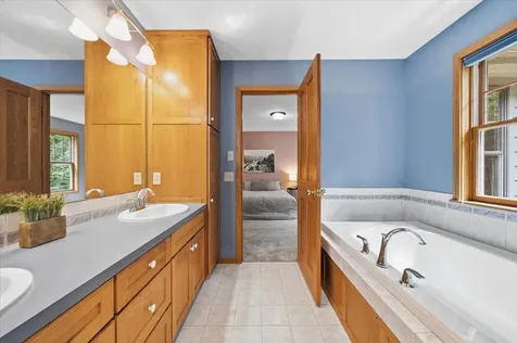 1009 Greenleaf Court Northfield MN 55057