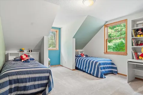 1009 Greenleaf Court Northfield MN 55057