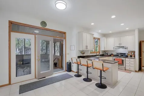 17126 New Market Drive Eden Prairie MN 55347