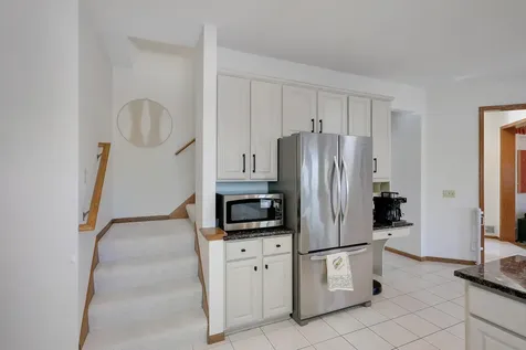 17126 New Market Drive Eden Prairie MN 55347