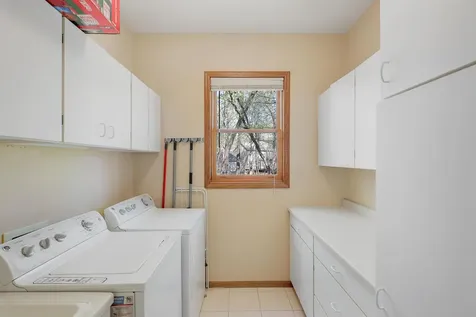 17126 New Market Drive Eden Prairie MN 55347