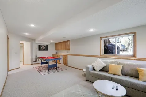 17126 New Market Drive Eden Prairie MN 55347
