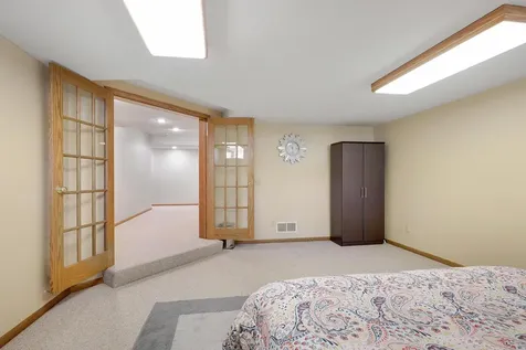 17126 New Market Drive Eden Prairie MN 55347