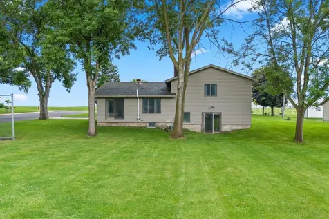 280 Colfax Avenue NE Hector MN 55342
