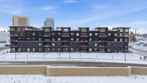 200 4th Avenue N Fargo ND 58102