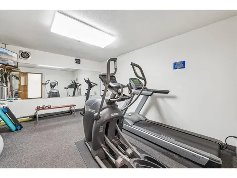 4101 Parklawn Avenue Edina MN 55435