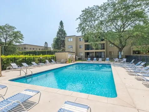 4101 Parklawn Avenue Edina MN 55435