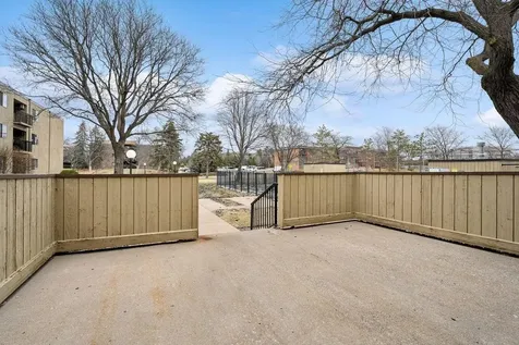 4101 Parklawn Avenue Edina MN 55435