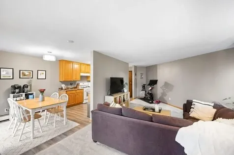 4101 Parklawn Avenue Edina MN 55435