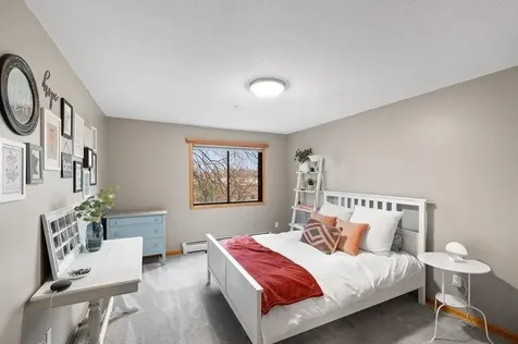 4101 Parklawn Avenue Edina MN 55435