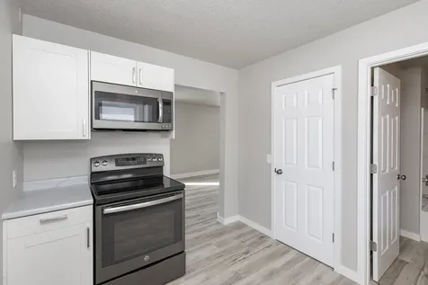 1548 3rd Avenue N Fargo ND 58102