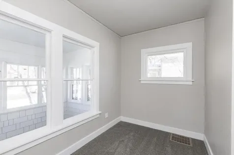 1548 3rd Avenue N Fargo ND 58102