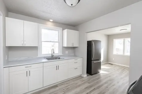 1548 3rd Avenue N Fargo ND 58102