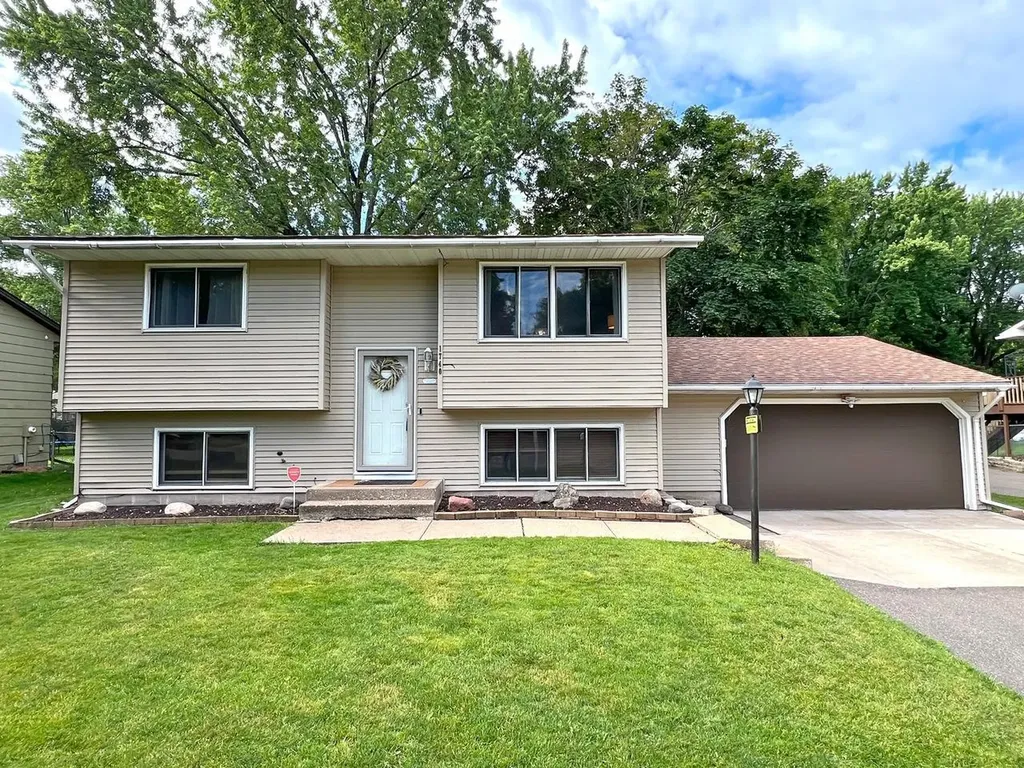 1740 Florence Street White Bear Lake MN 55110
