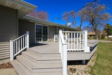 339 6th Street NW Buffalo Lake MN 55314