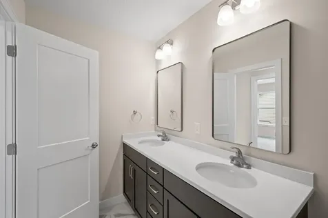 820 26th Avenue NE Minneapolis MN 55418